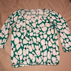 💟Old Navy 3/4 sleeve top. Green white & navy blue